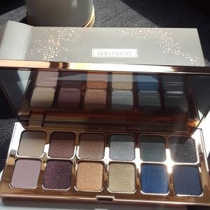 Nights Out Eyeshadow Palette - 12 shades!